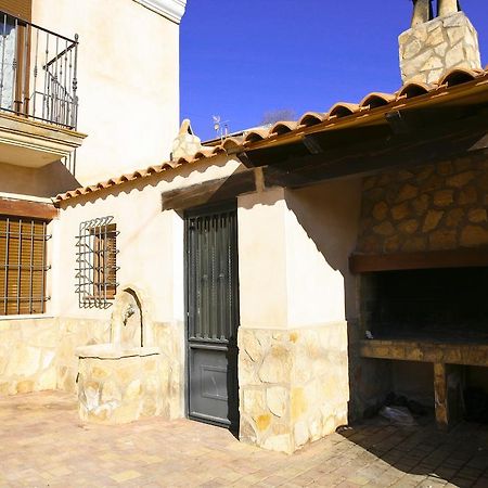 Alojamientos Rurales La Fuente Villalba de la Sierra Eksteriør billede