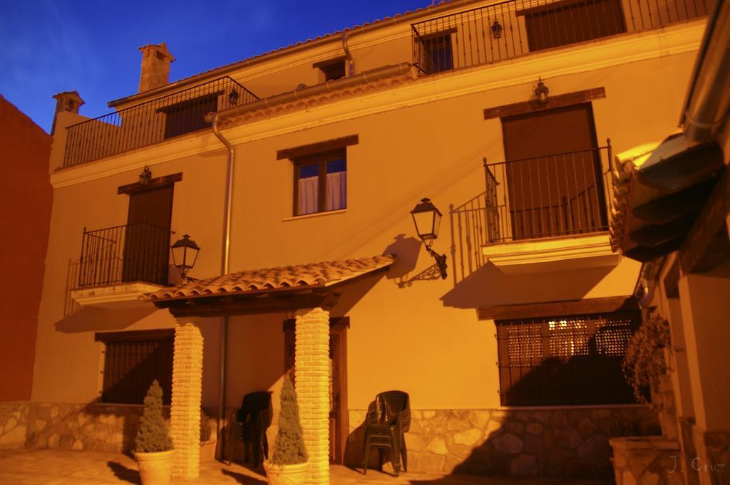 Alojamientos Rurales La Fuente Villalba de la Sierra Eksteriør billede